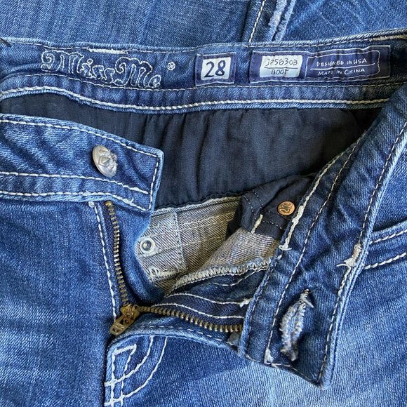 Miss Me Bootcut Jeans – Size 28 – Standout Style! - Picture 9 of 11